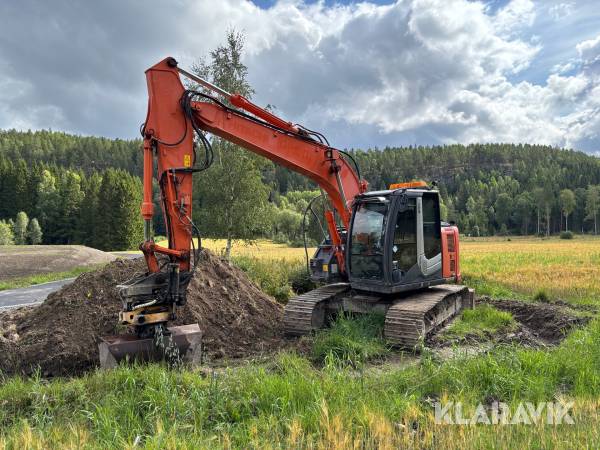 Grävmaskin Hitachi ZX135US-3