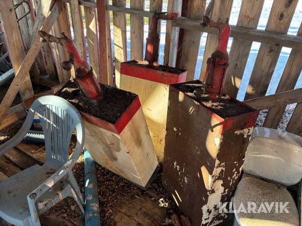 Oljebehållare med pump 3st