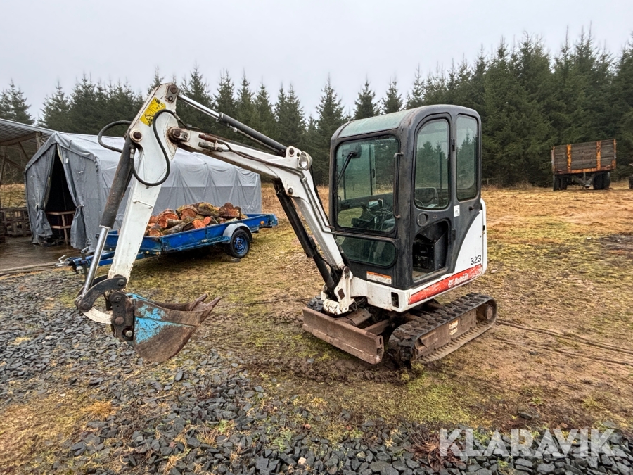 Grävmaskin Bobcat 323 J