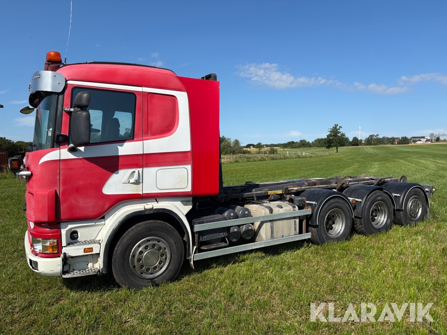 Lastväxlare Scania R124 GB8x4*4 tridem