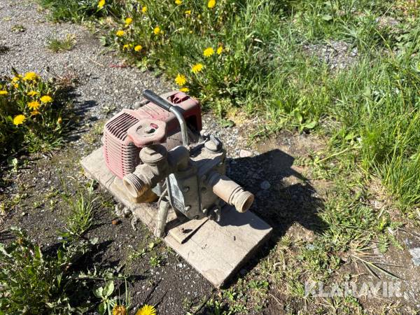 Vattenpump Bensindriven