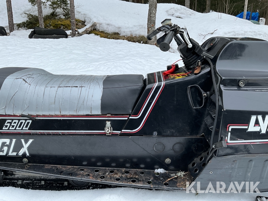 Sn skoter Lynx 5900 GLX Ume Klaravik Auktioner sn-skoter-lynx-5900-glx-ume-klaravik-auktioner