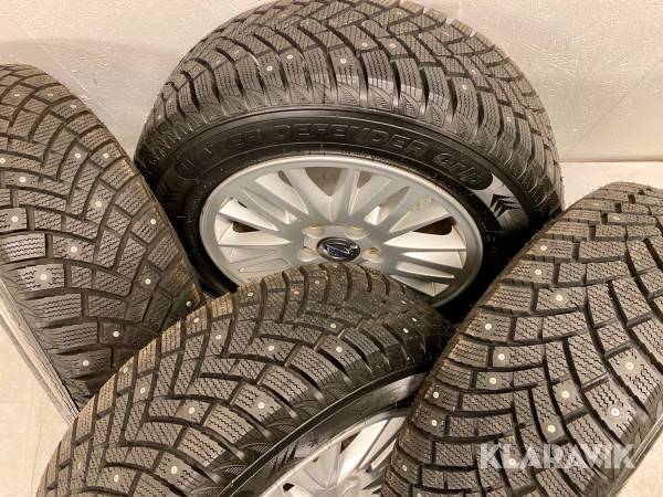 Vinterhjul Dubb Volvo 4st 15 Saurus Winter Defender Grip, Jö