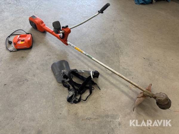 Trimmer Husqvarna QC 330