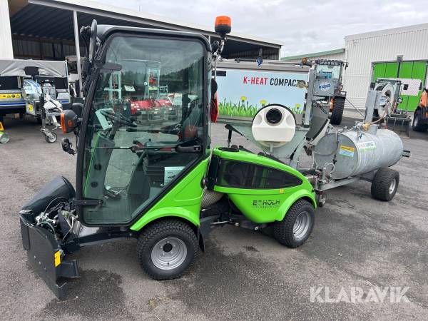 Redskapsbärare Egholm City Ranger 2260 med ogräsbekämpning, vikplog & spridare