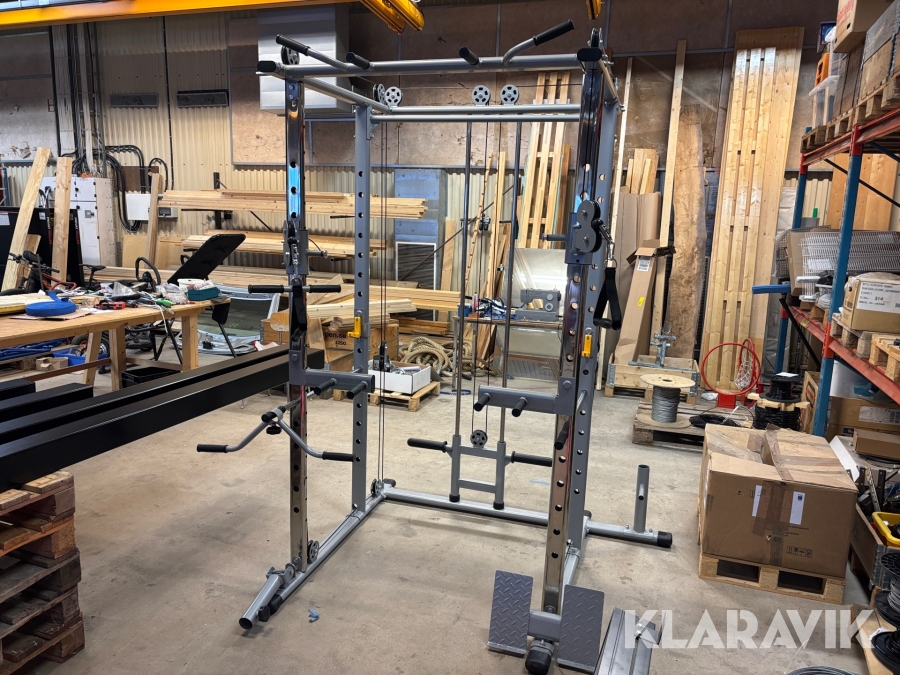 Multimaskin för träning