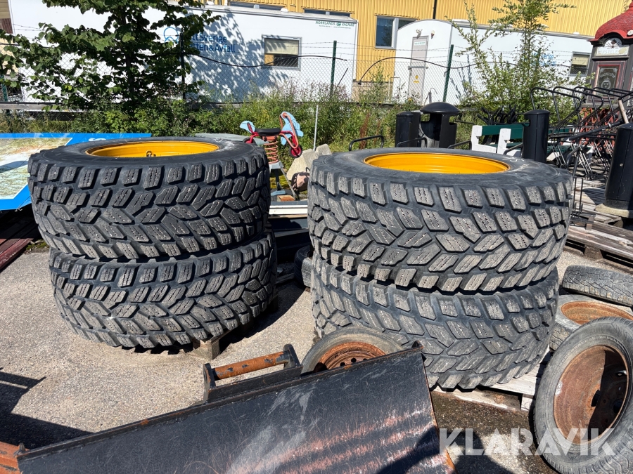 Vinterdäck Nokian Hakkapeliitta TRL 540/65R30 4st