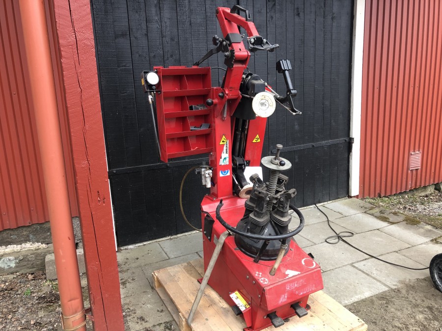 Däckmaskin Butler Airdraulic