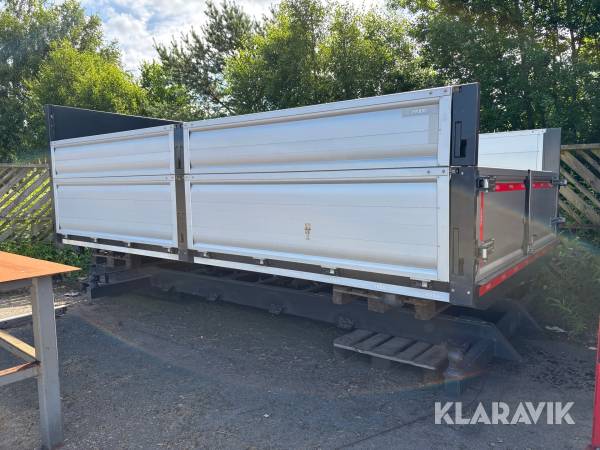 Tippflak Fassi med ram