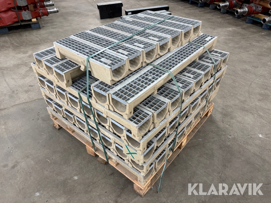 Parti med Markrännor Stora 45 m Polymerbetong