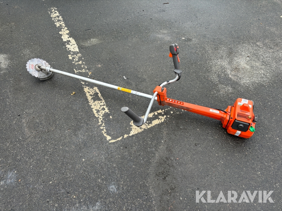 Röjsåg / trimmer Husqvarna 235R