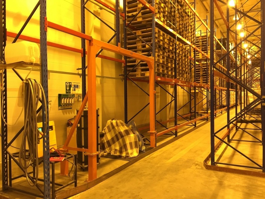 Höglager / Pallställage ca 800 platser + Truck
