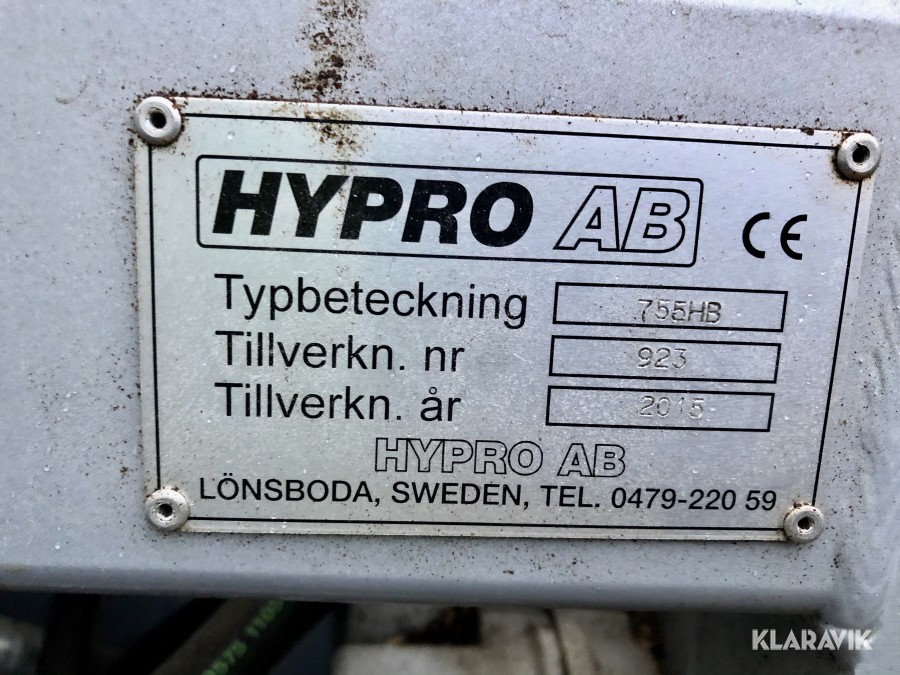 Hjulburen traktorprocessor med fällgrip