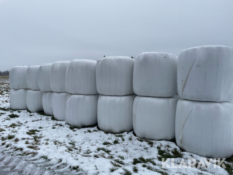 Torrhö 46 st årets skörd