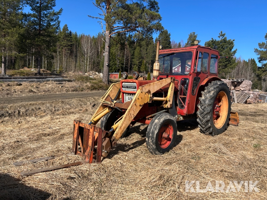 Traktor Volvo BM 600 med redskap
