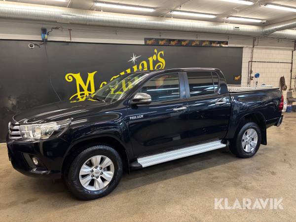 Pickup Toyota Hilux VIII 2,4 D Dubbelhytt 150HK