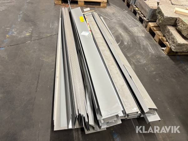 Fasadplåtar 200cm ca 40st