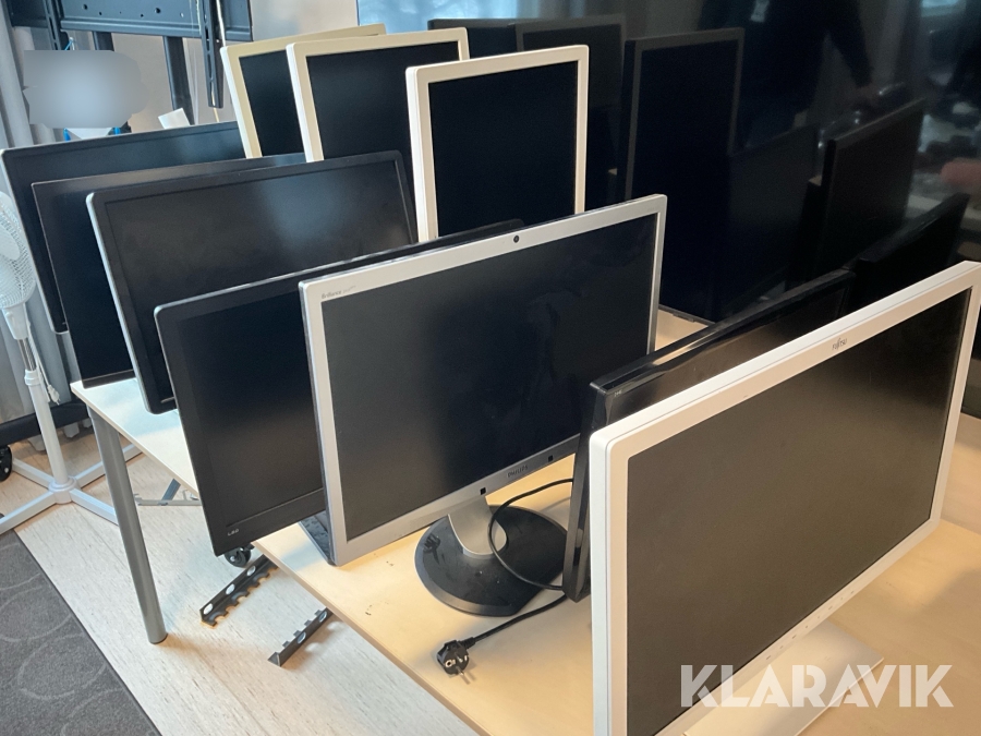 Dataskärmar blandade märken 10st