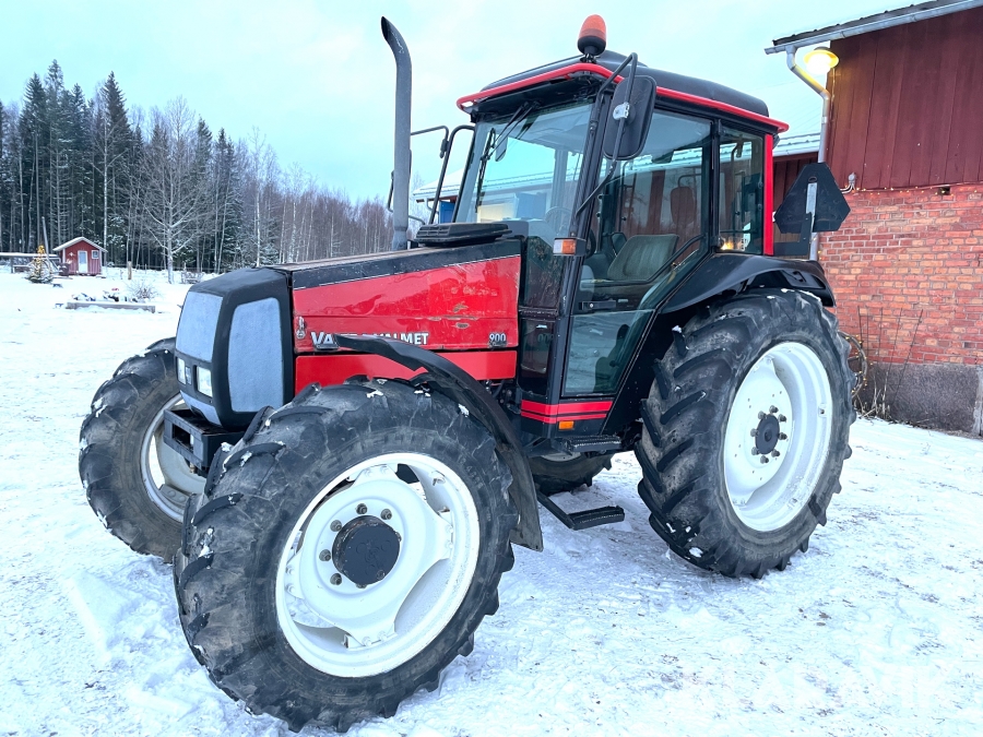 Traktor Valtra Valmet 900