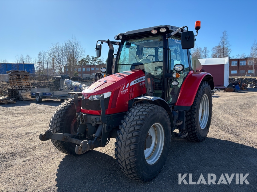 Traktor Massey Ferguson 5609 Dyna-4 med frontlyft och frontlastare