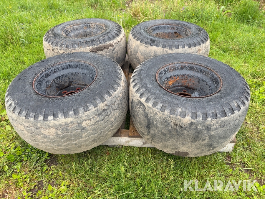 Däck med plåtfälg Trelleborg 400-15.5