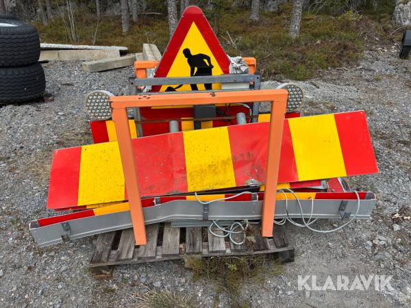 Takskylt/trafikskyltar Berlex