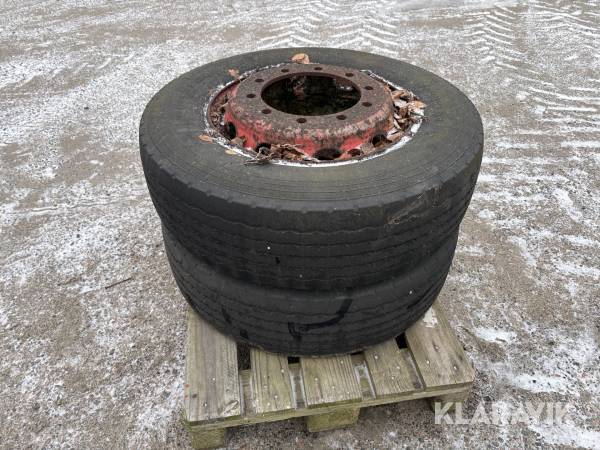 Däck Michelin 305/70r22,5 2st