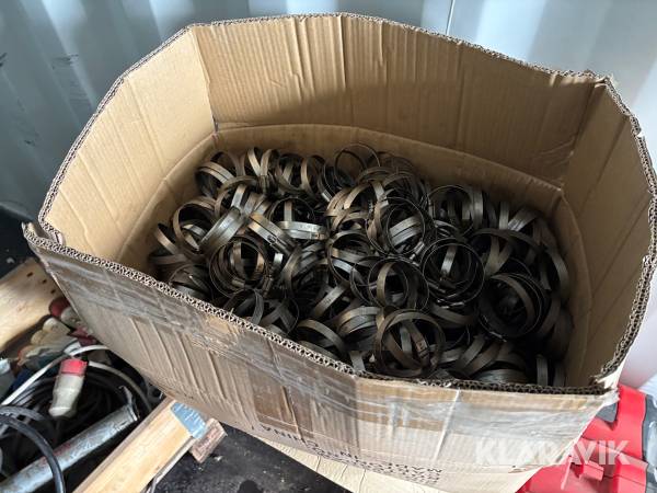 Rostfria slangklämmor 75 mm - en låda