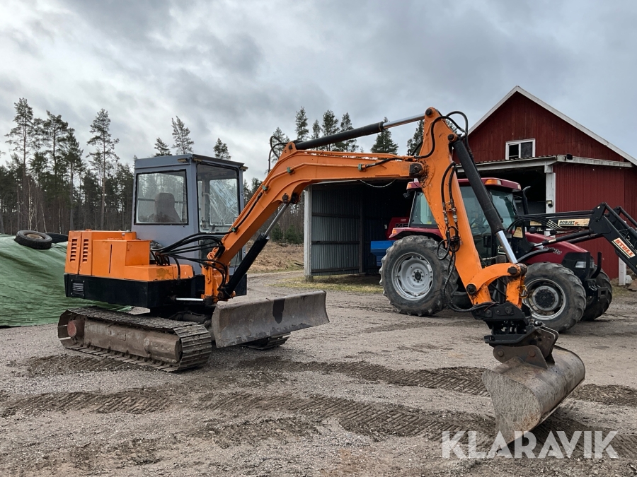 Grävmaskin Hanix N 450-2