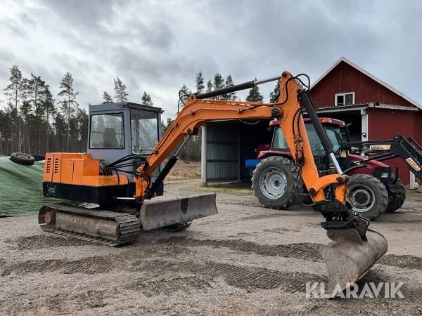 Grävmaskin Hanix N 450-2