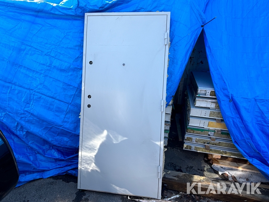 10st Ytterdörrar stål