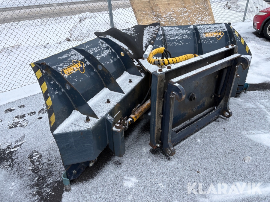 Vikplog Drivex VB 320 med stora BM-fäste