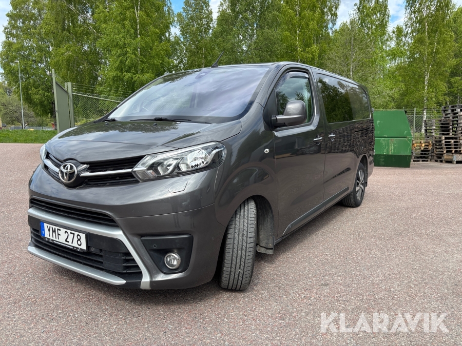 Skåpbil Toyota Proace