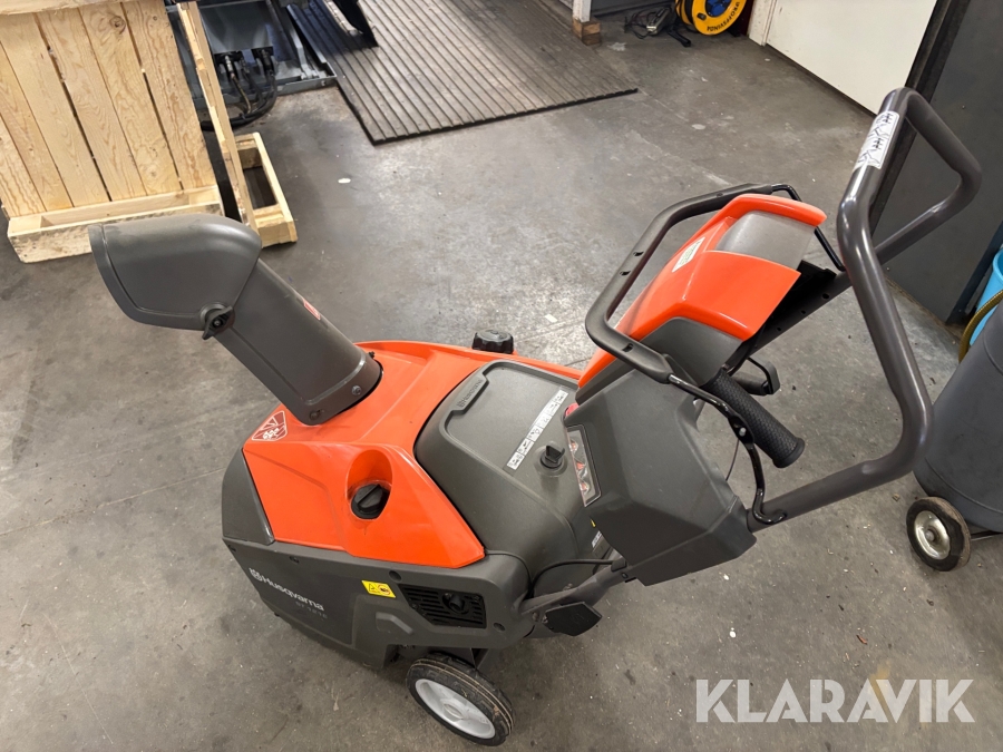 Snöslunga Husqvarna ST121E