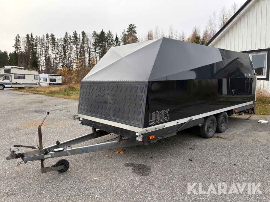 Släpvagn med kåpa Lorries Snowmaster 495