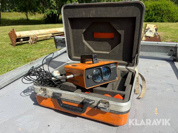 Avvägningsinstrument Geodimeter 122