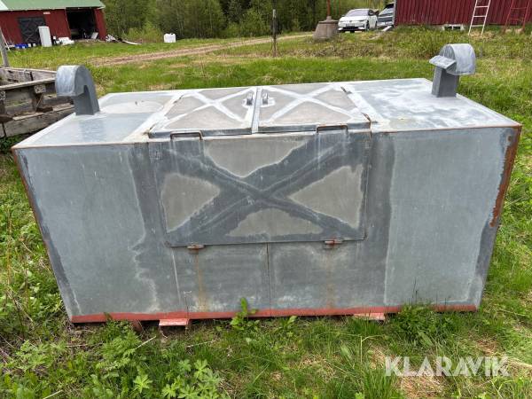 Kraftfodertank egentillverkad