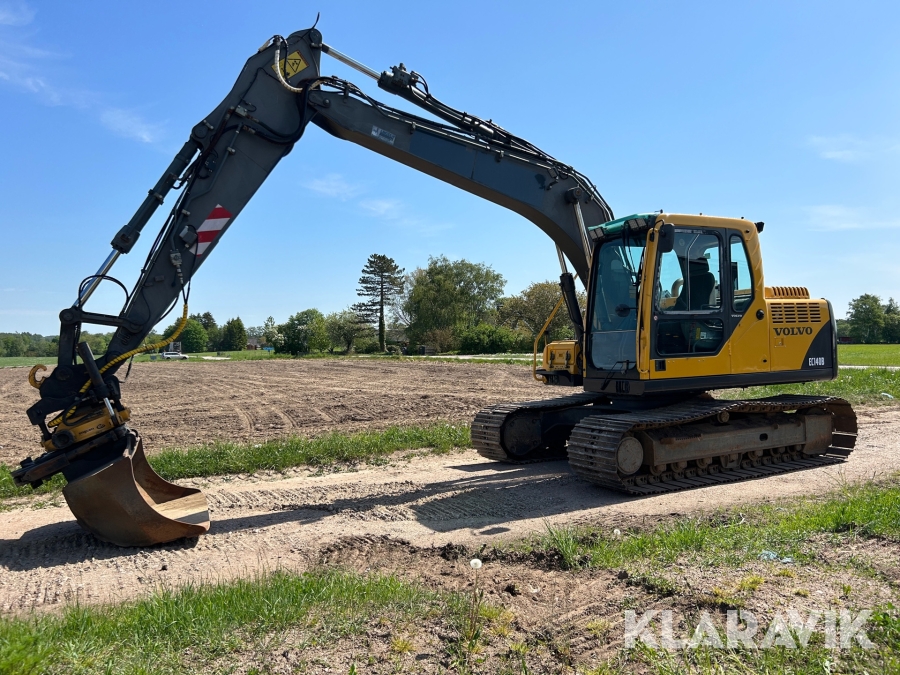 Bandgrävare Volvo EC140B LC med tiltrotator