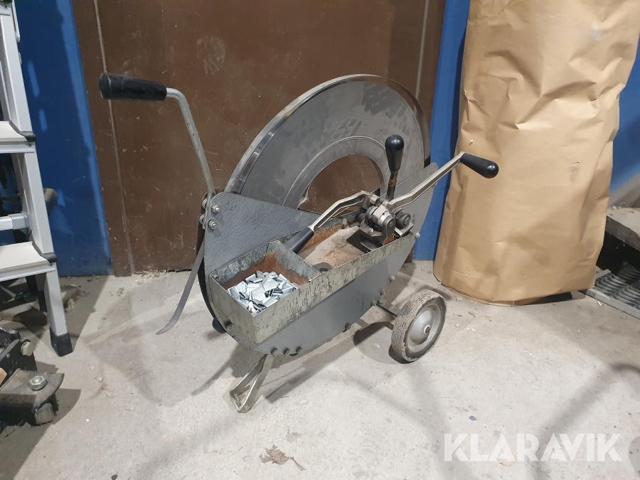 Bandapparat med vagn Cyklop Stålband