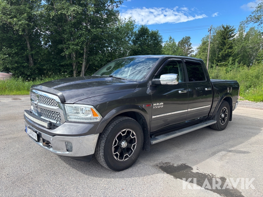 Pickup Dodge Ram 1500 3.0 TD Laramie 4x4