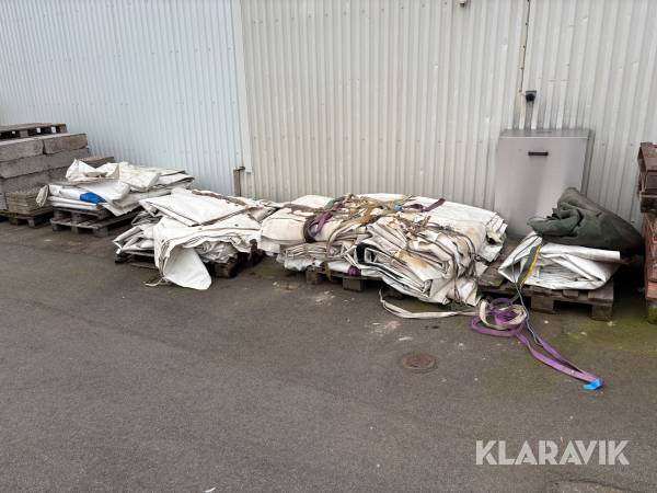 Parti med presseningar diverse storlekar