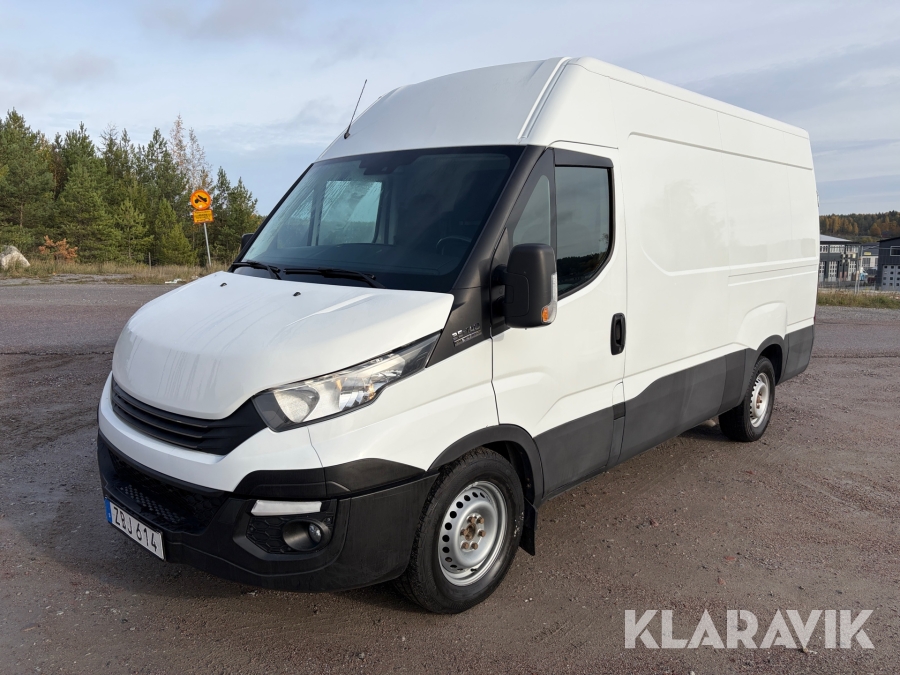 Skåpbil Iveco 35S14