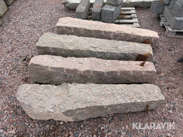 Grindstolpar i sten 4 st