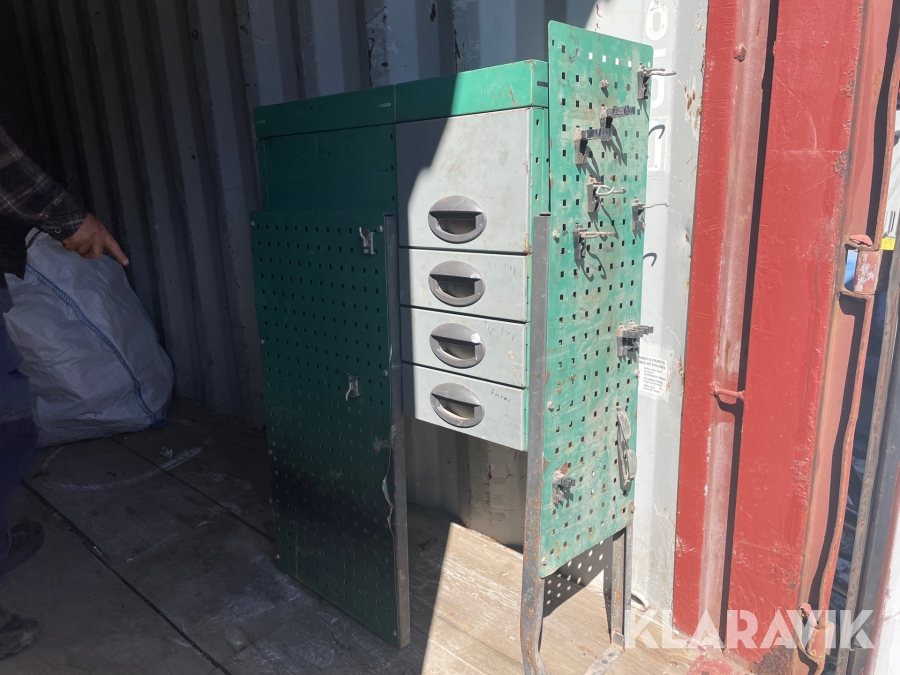 Verktygsskåp till bil