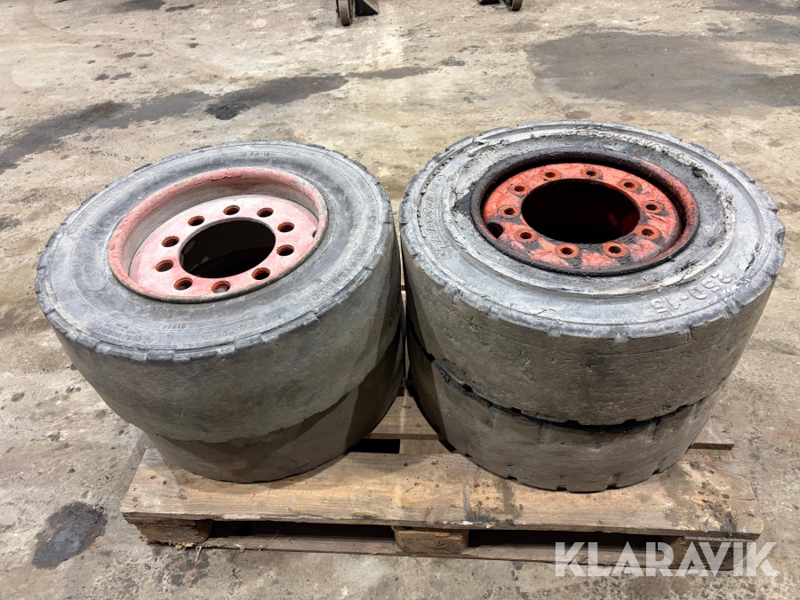 Hjul till truck Continental/Widewall 250/70-15/250-15/7.0-15 4 st