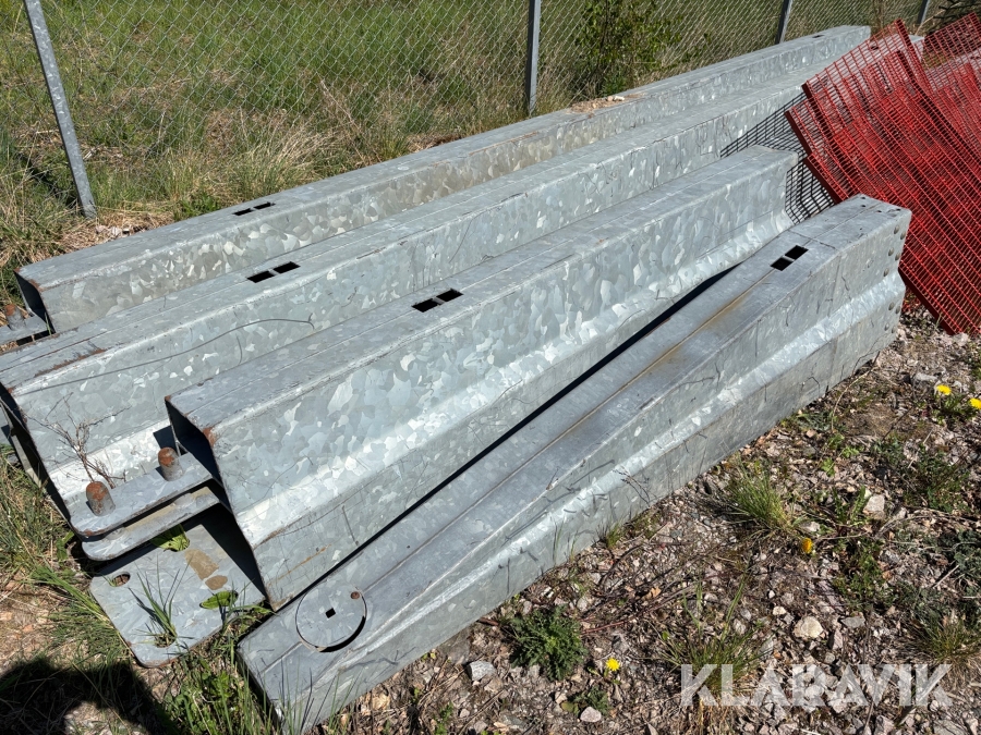 Tungavstängning för väg