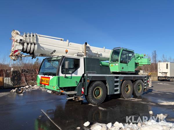 Kranbil Liebherr LTM 1055-3.1