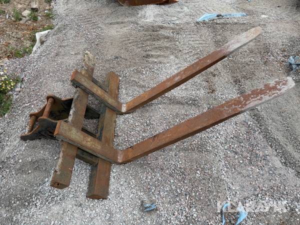 Pallgafflar SRF med S40 fäste