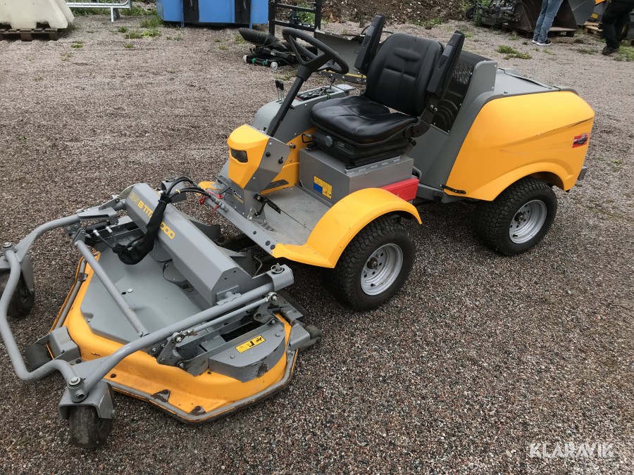 Åkgräsklippare Stiga Titan