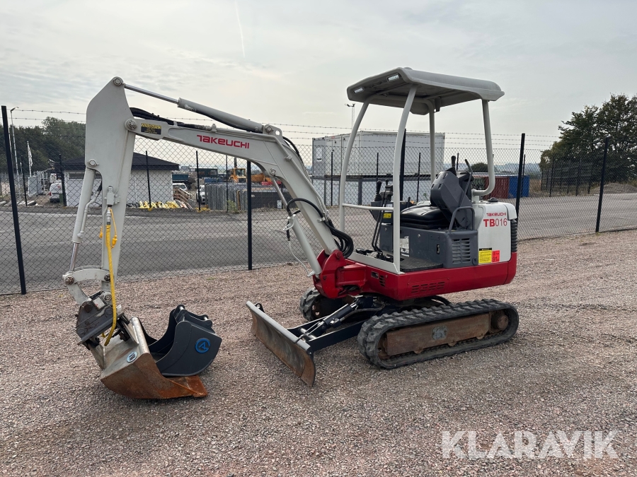 Grävmaskin Takeuchi TB016